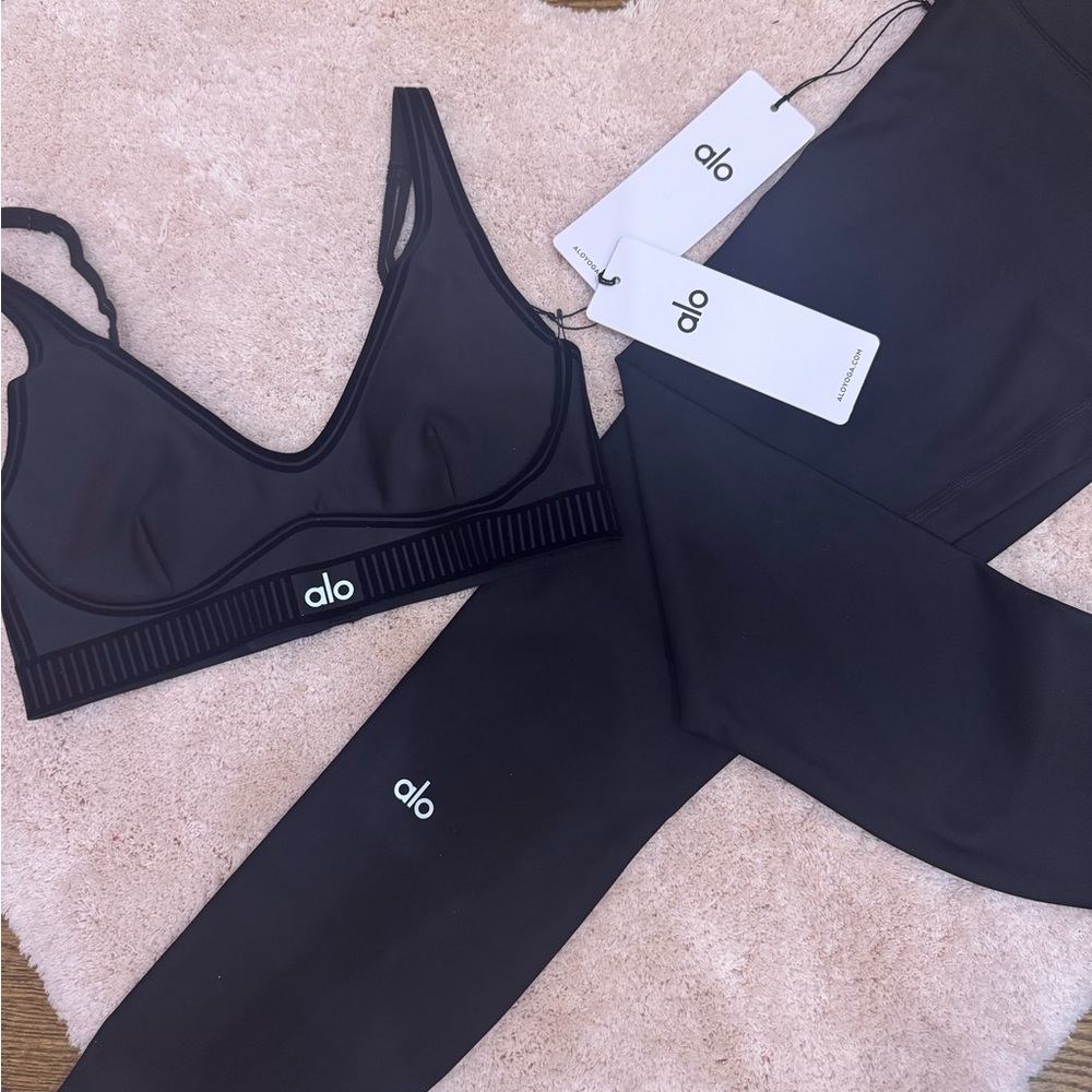 Alo Legging and bra set